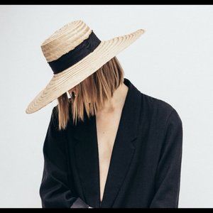 JANESSA LEONE Romy Natural Womens Medium Boater‎ Straw Hat NEW